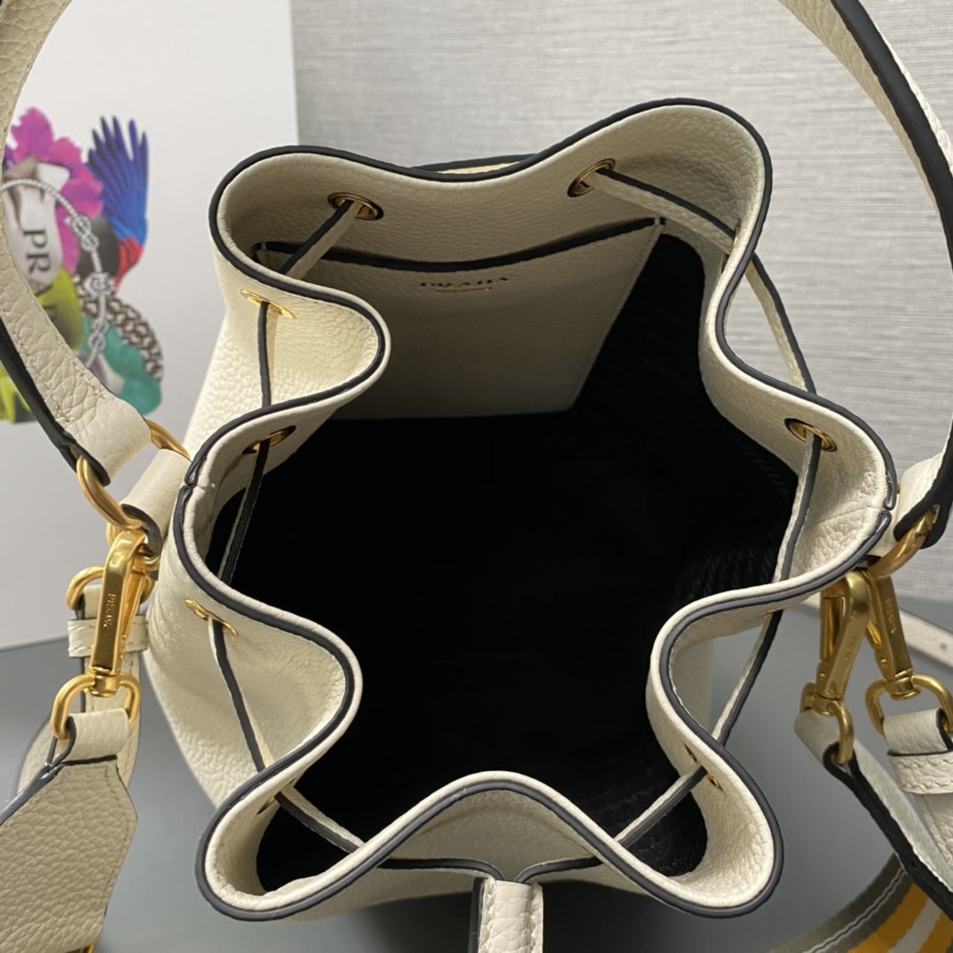 Prada Leather Bucket Bag Shoulder Bag Handbag White 1BE018